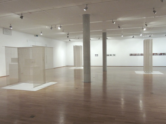 D�rte_behn_Raum_3_1998_Leinen270x180x90cm
